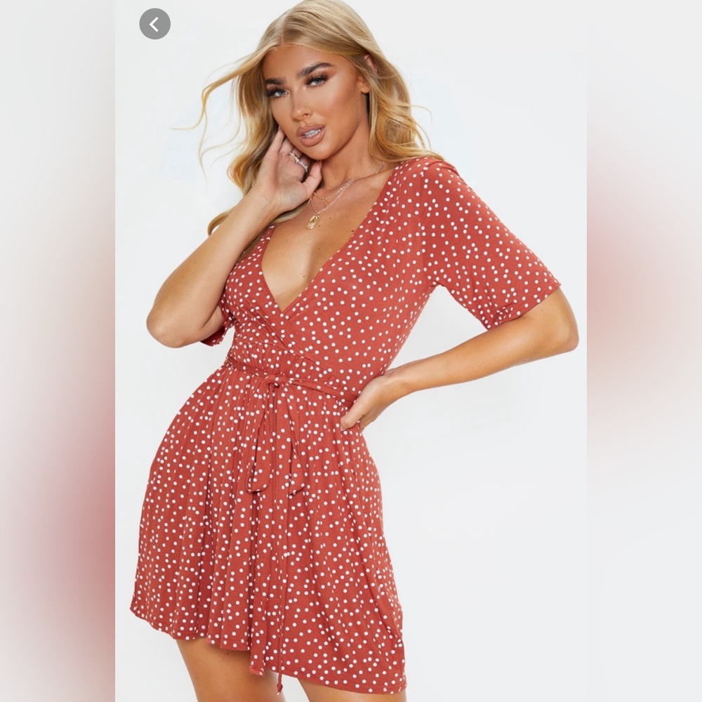 Pretty Little Thing ❤︎︎ Terracotta Polka Dot Wrap Tea Dress